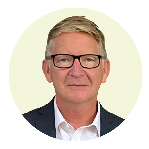 Headshot of Rob Kelsall